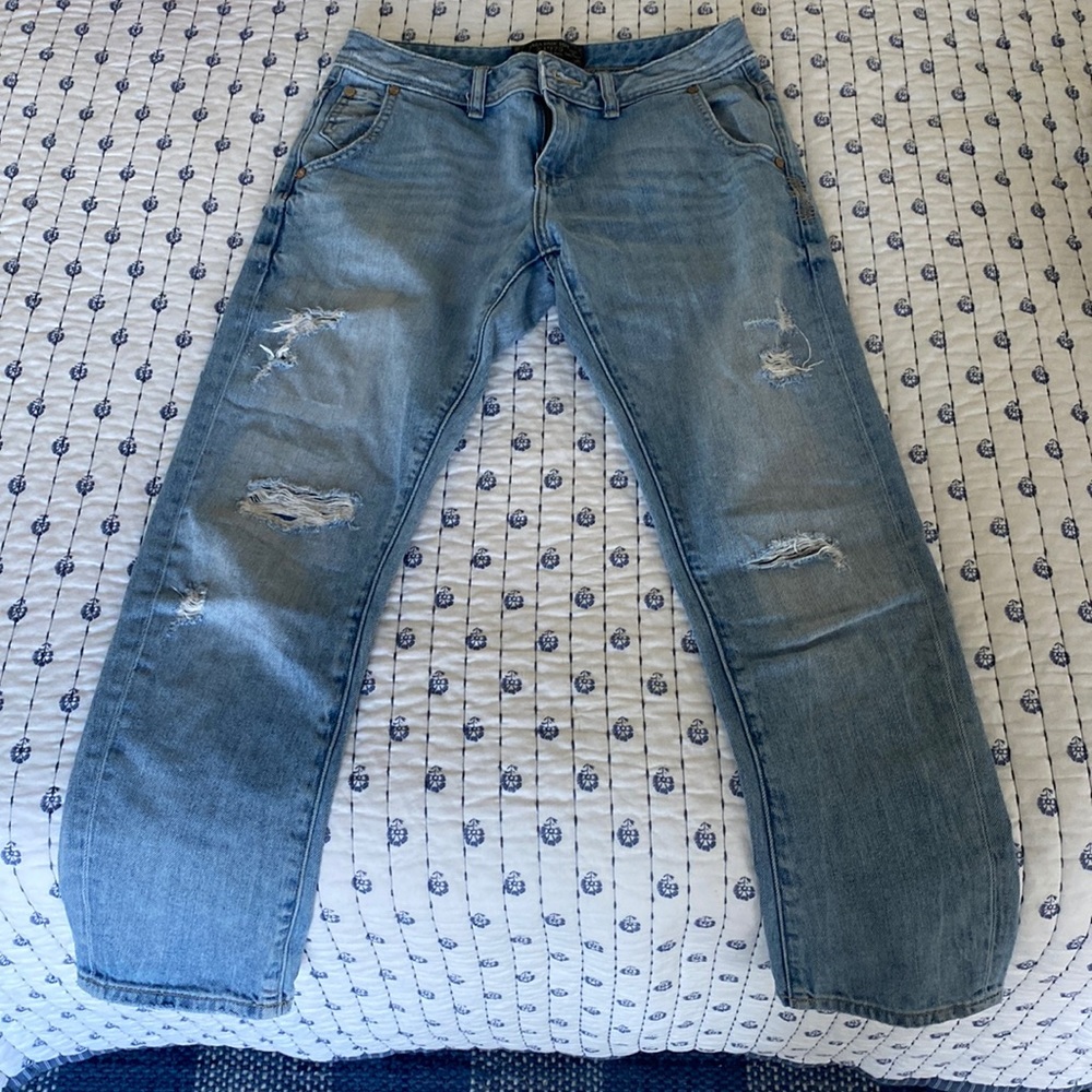 Zara boyfriend jeans, mid rise